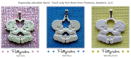 Pattycakes- Twins baby pendants for mom.